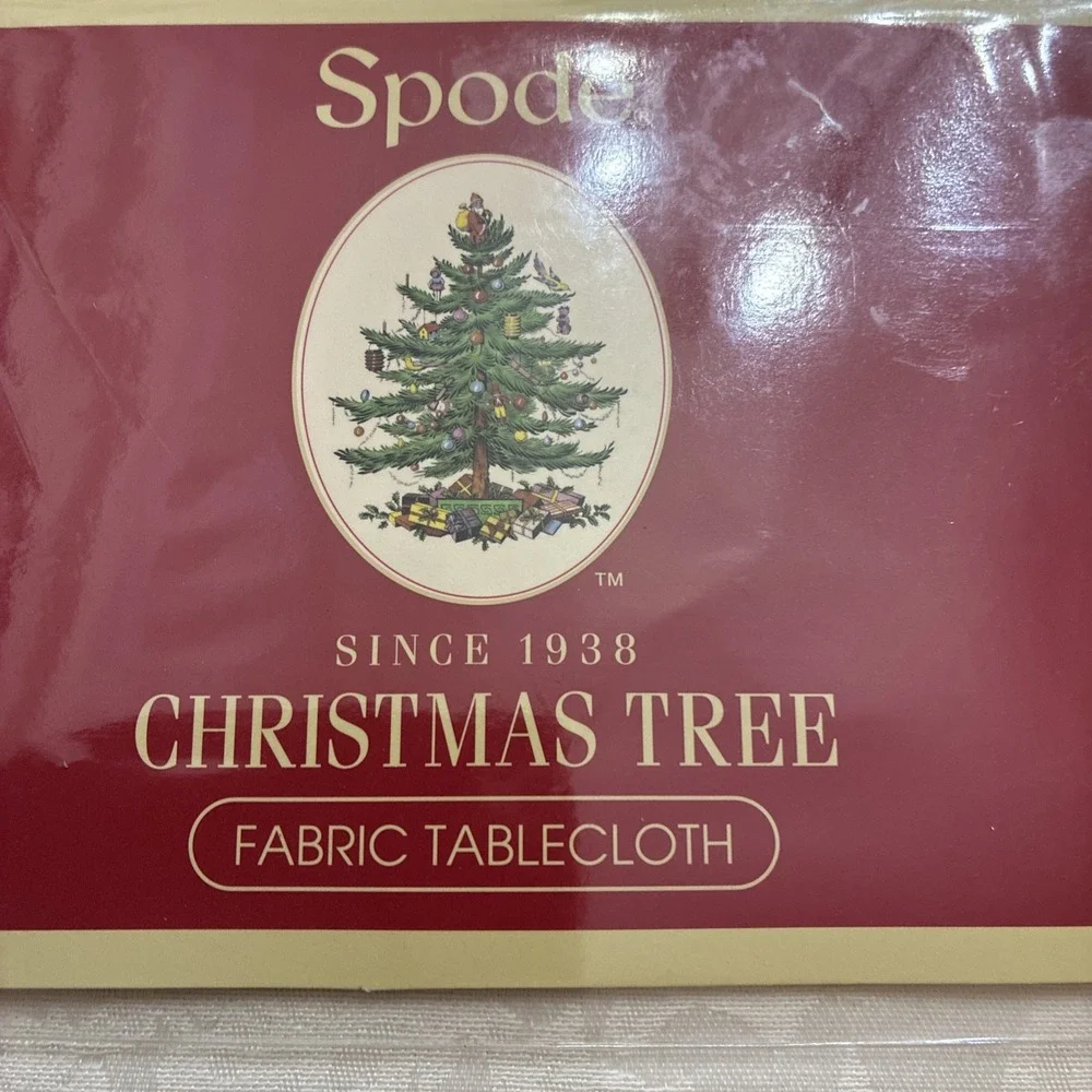 Spode Christmas Tree 60IN x 104IN Oblong Fabric Tablecloth NEW